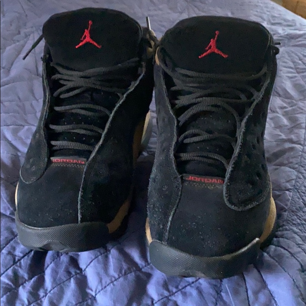 Black and forest green Jordan 13s